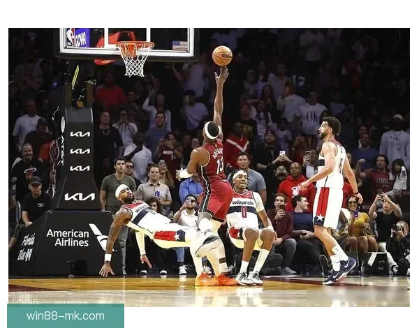 骑士主帅赞扬球队拼搏精神 限制阿德巴约却难挡热火角色球员关键投篮